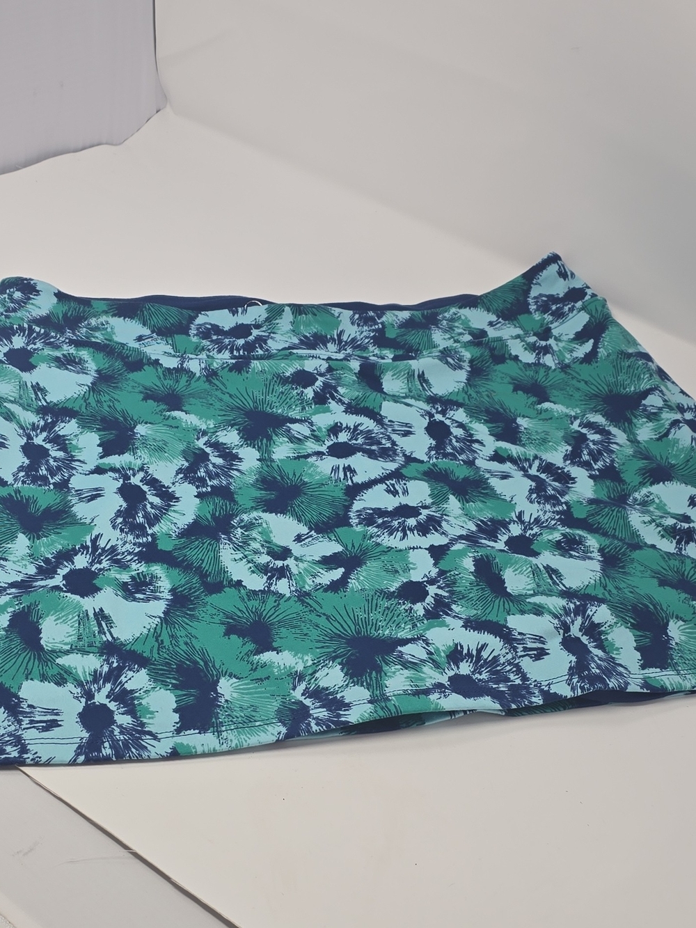 Tranquility by Colorado Clothing Deep Blue Active Leggings